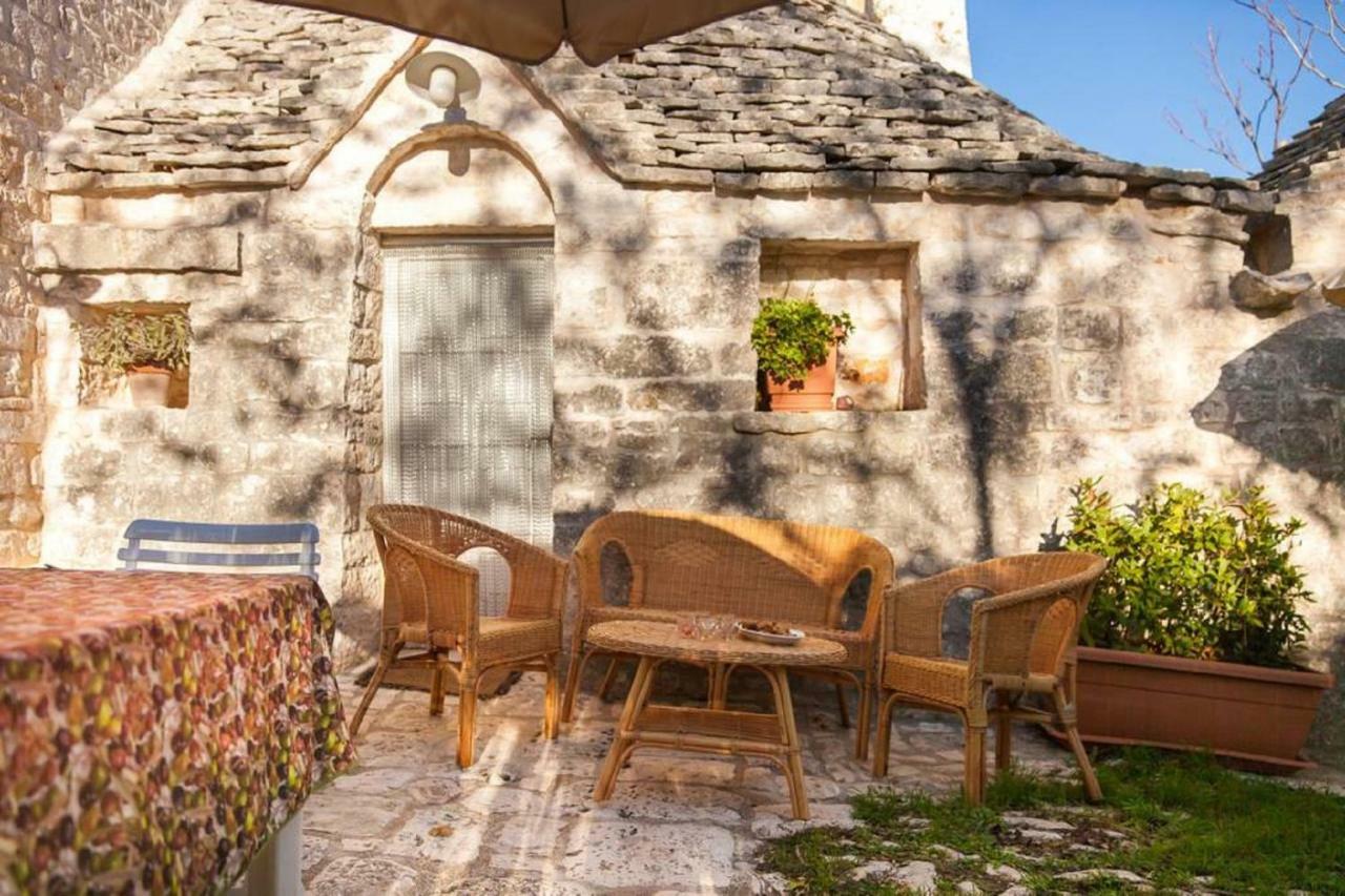 Trulli E Masseria Ianella Locorotondo Exterior photo